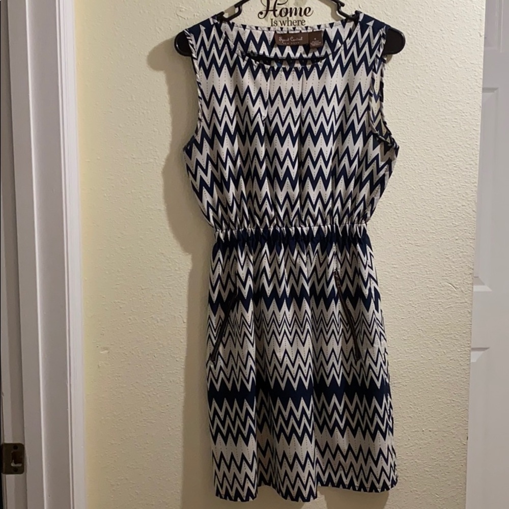 Above knee dress [M]